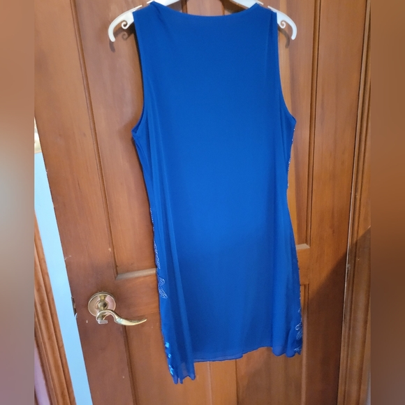 Ladies vintage dress - Picture 2 of 4